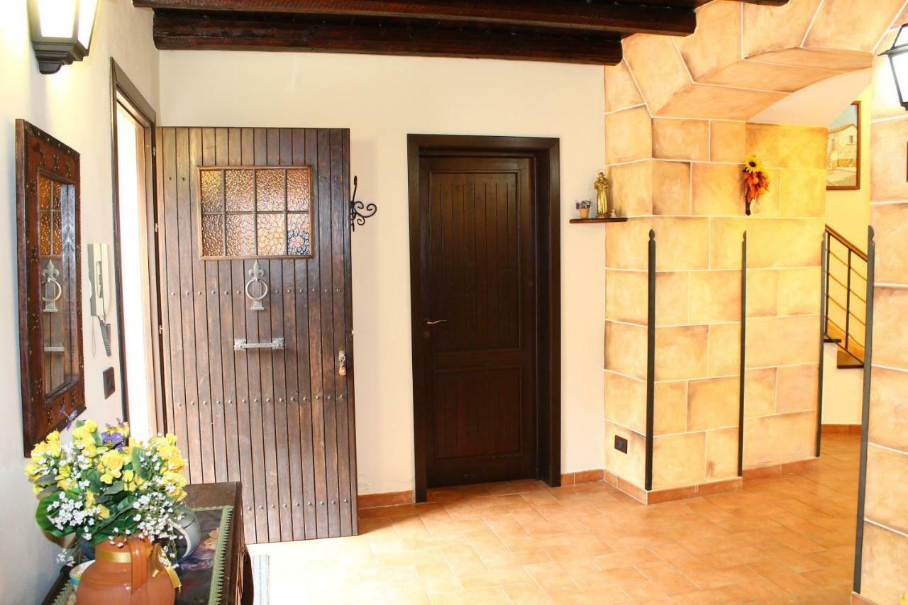 カリーニ Casale Maddalenaヴィラ エクステリア 写真